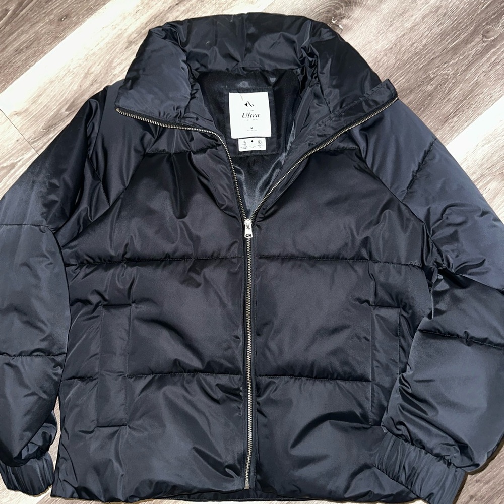 Abercrombie & Fitch Ultra Black Quilted Jacket